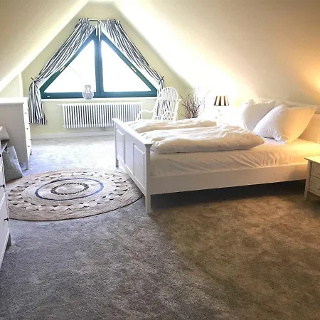 Апартаменты Schippers Butz Strandnah Mit Whirpool Karlshagen